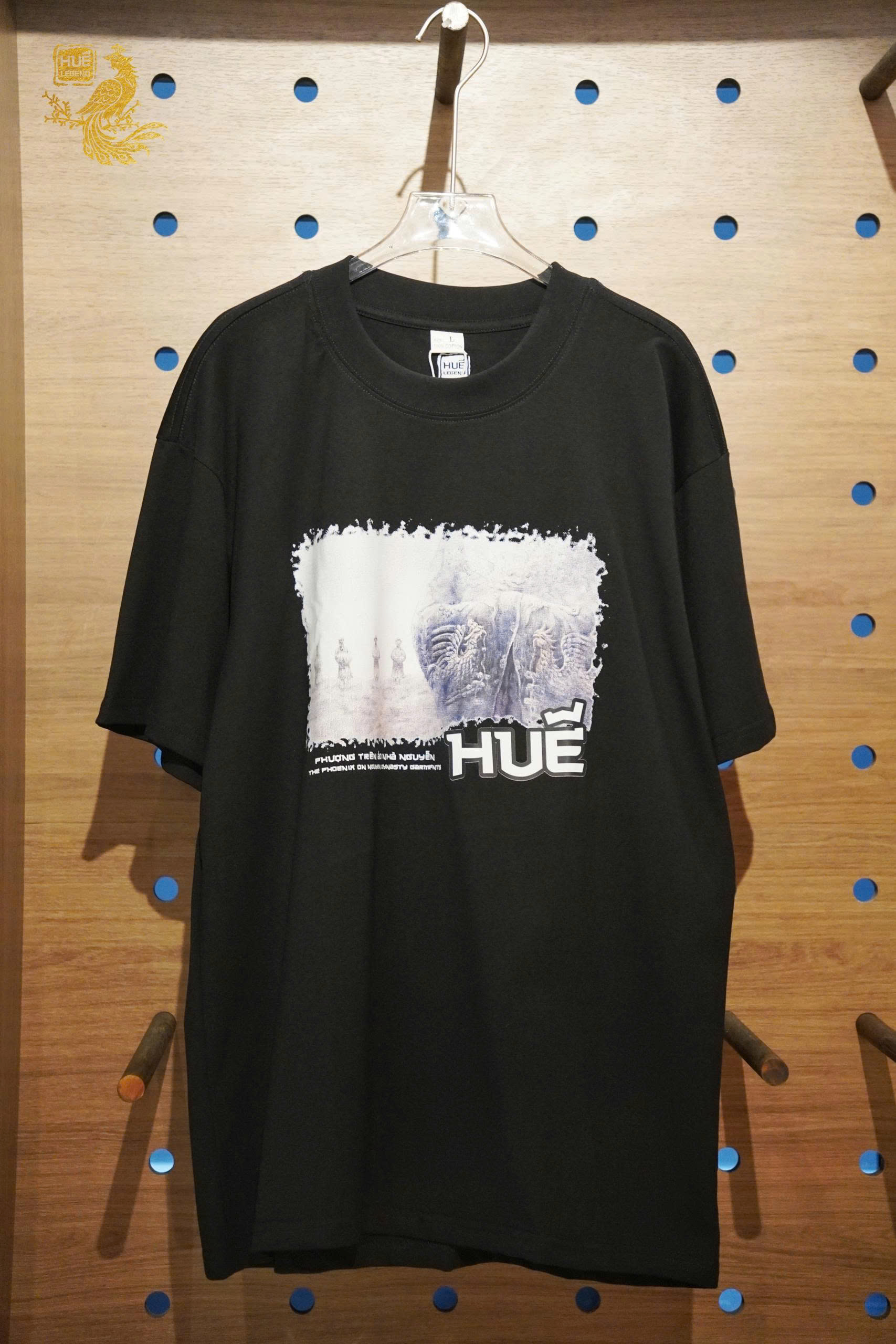 https://mall.huelegend.com/storage/Áo phượng.jpg